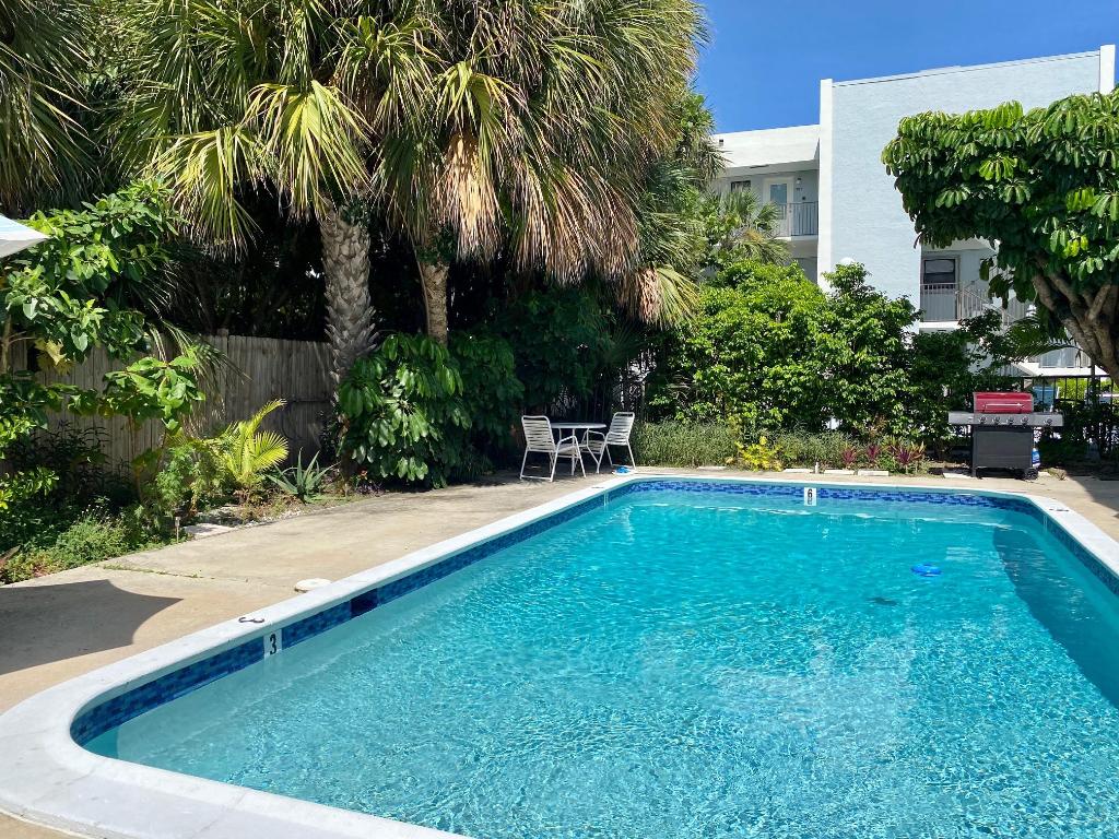 DEERFIELD BEACH - Residential Lease