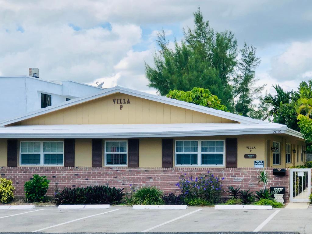 DEERFIELD BEACH - Residential Lease