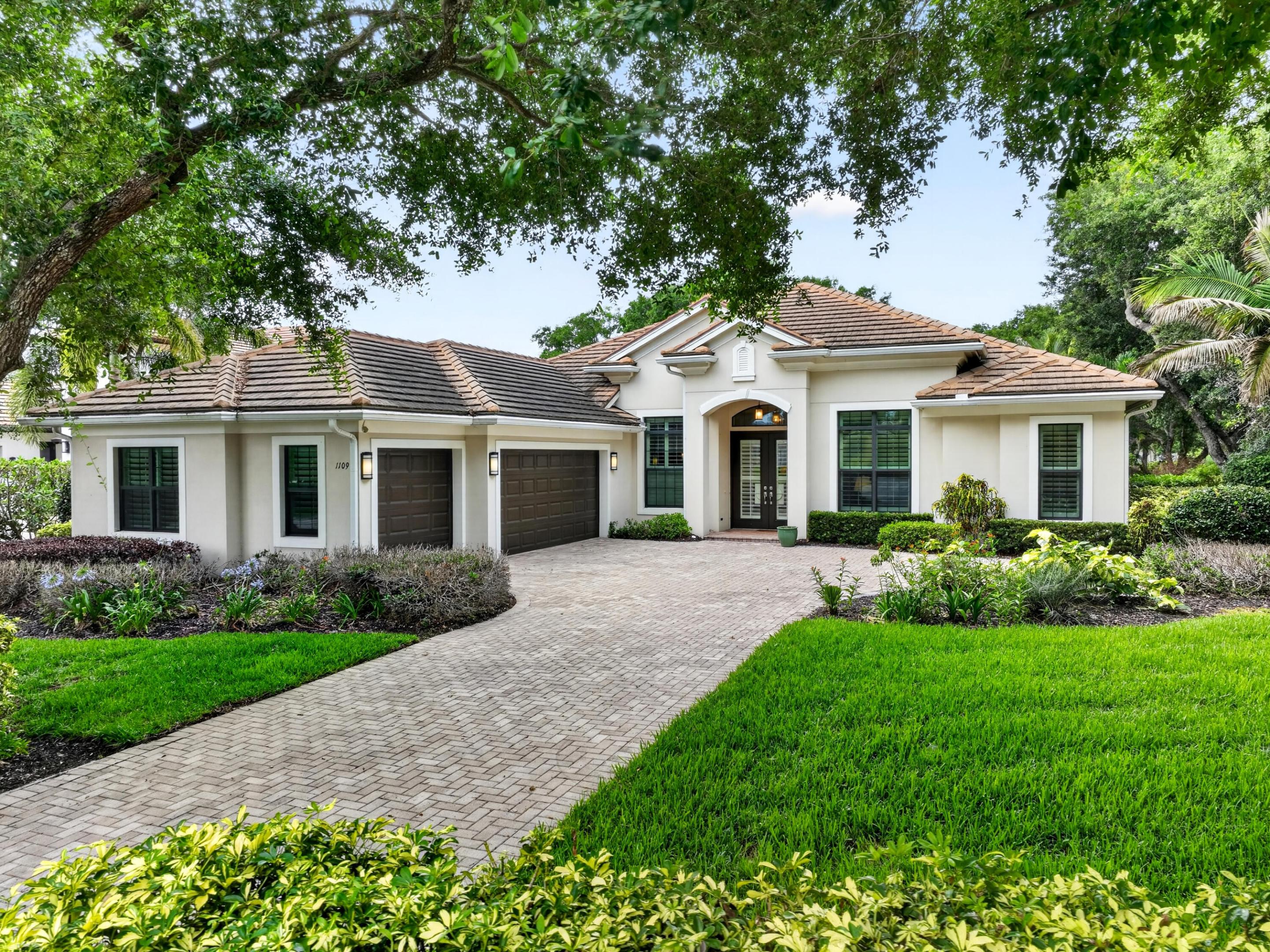 1109 Baywood Drive