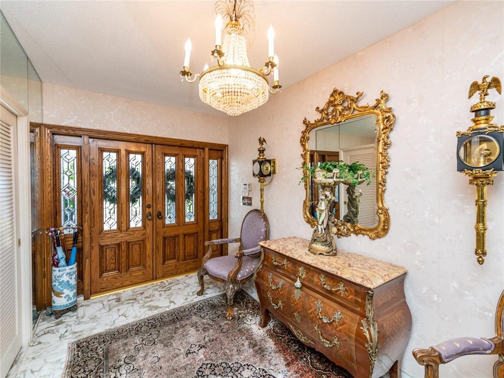 Del Lago Isle 42-2 B - Residential