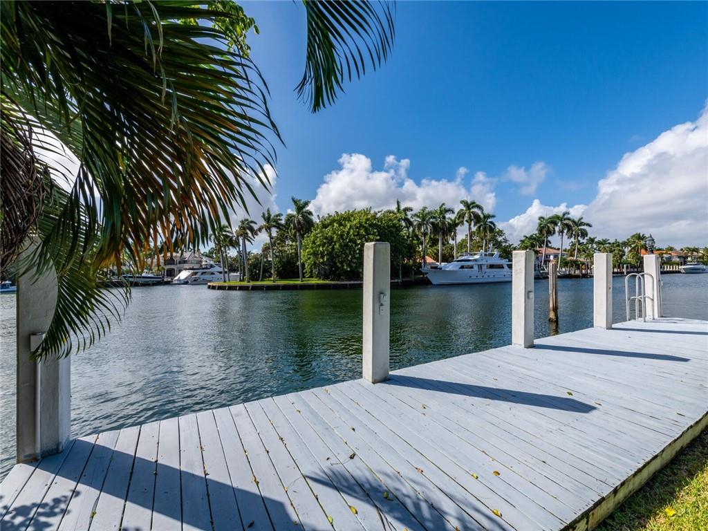 Del Lago Isle 42-2 B - Residential