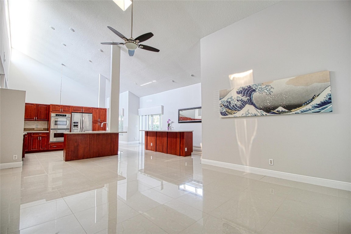Pine Ridge North 127-29 B - Residential