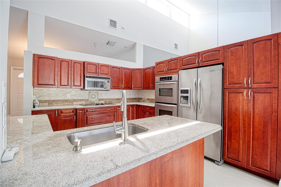 Pine Ridge North 127-29 B - Residential
