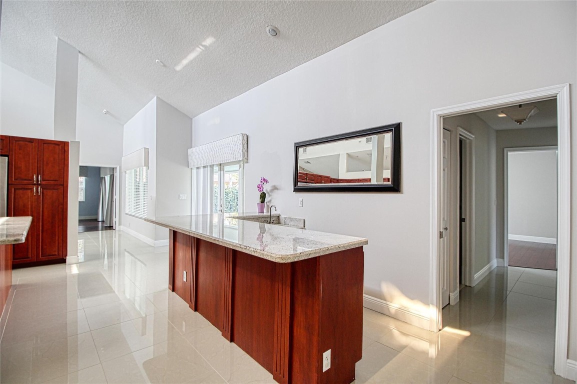 Pine Ridge North 127-29 B - Residential