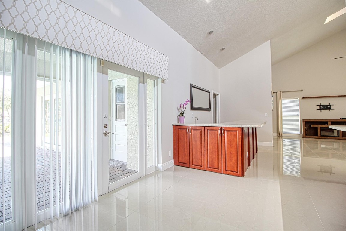 Pine Ridge North 127-29 B - Residential