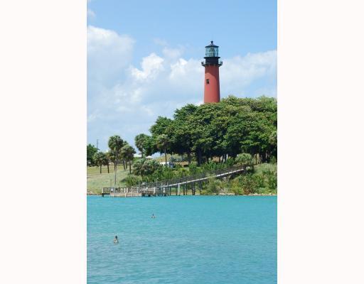 348 S Us Highway 1, Slip 23, Jupiter, FL, 33477/$299,000 4 348 S Us Highway 1, Slip 23