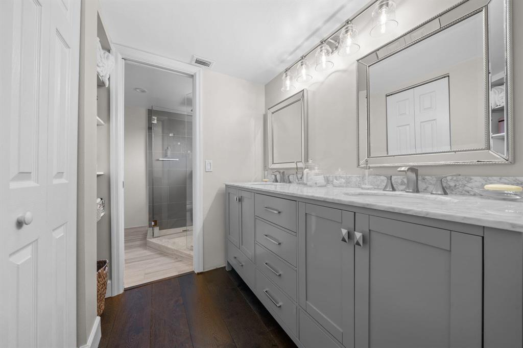 HAMMOCKS-LAKE FOREST CONDO - Residential