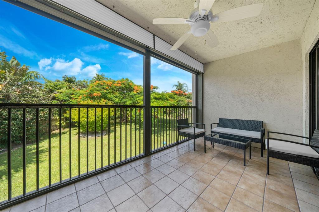 HAMMOCKS-LAKE FOREST CONDO - Residential