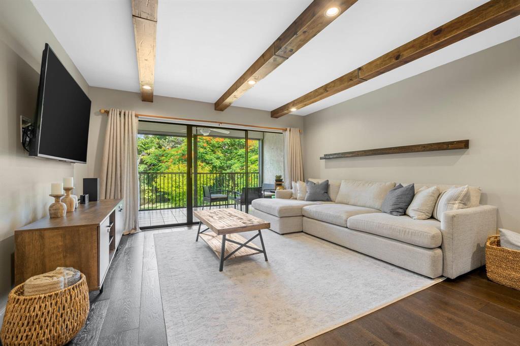 HAMMOCKS-LAKE FOREST CONDO - Residential