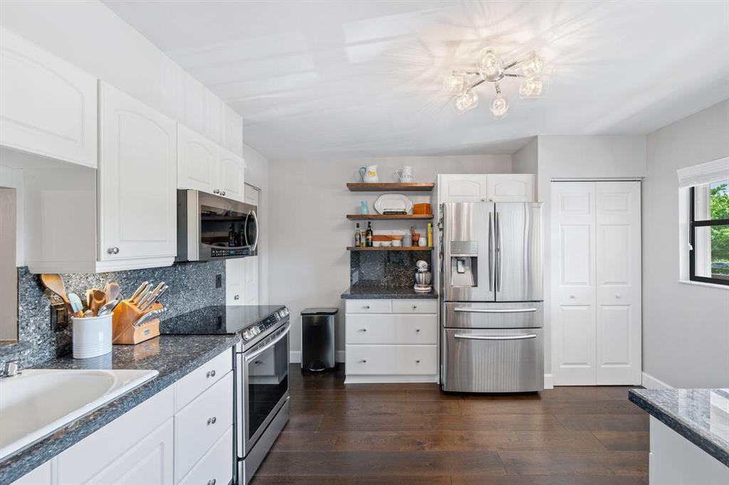 HAMMOCKS-LAKE FOREST CONDO - Residential