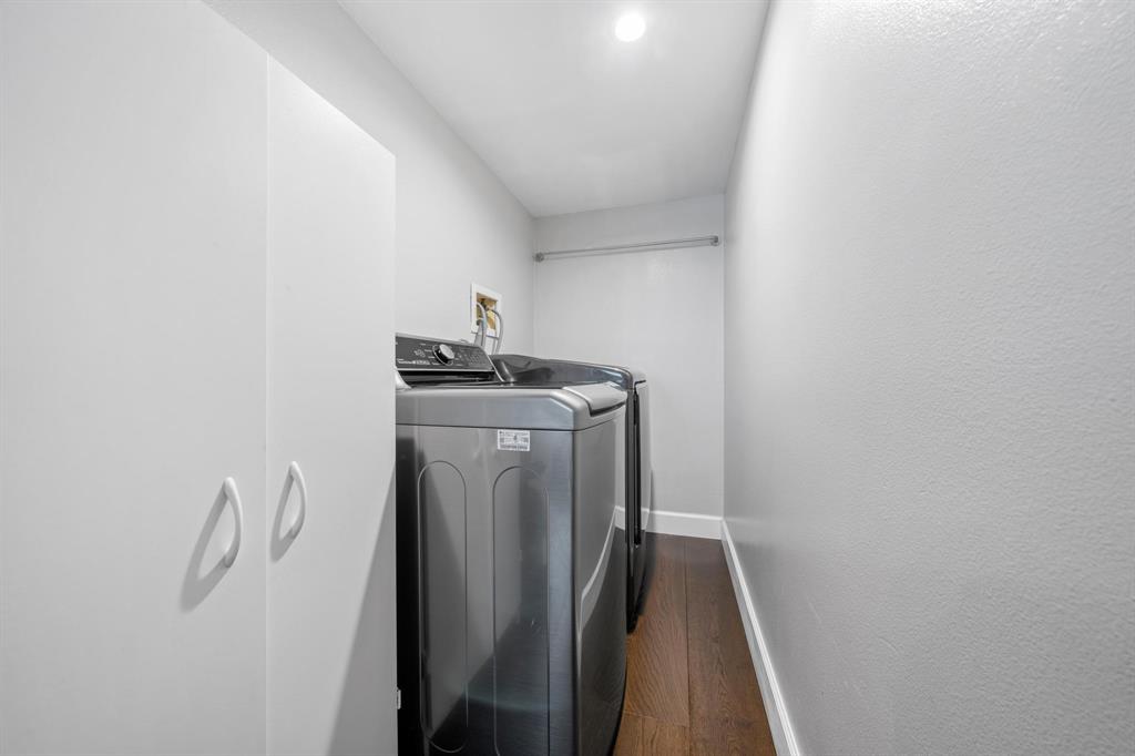 HAMMOCKS-LAKE FOREST CONDO - Residential