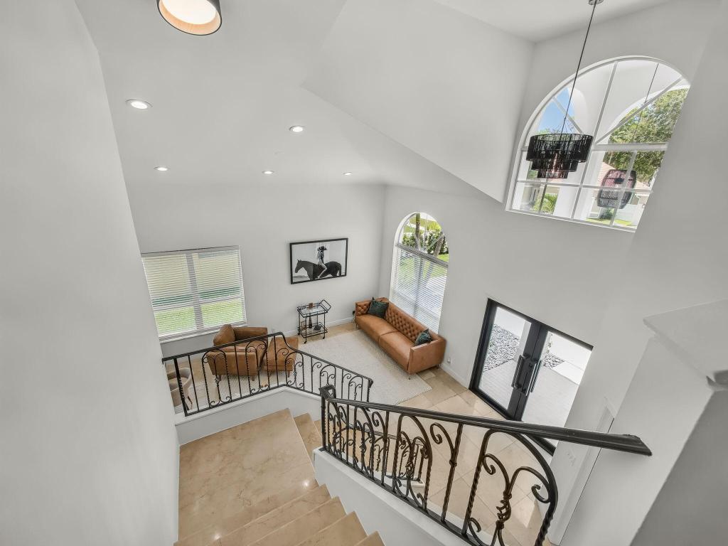 WINSTON TRAILS PAR 9A - Residential