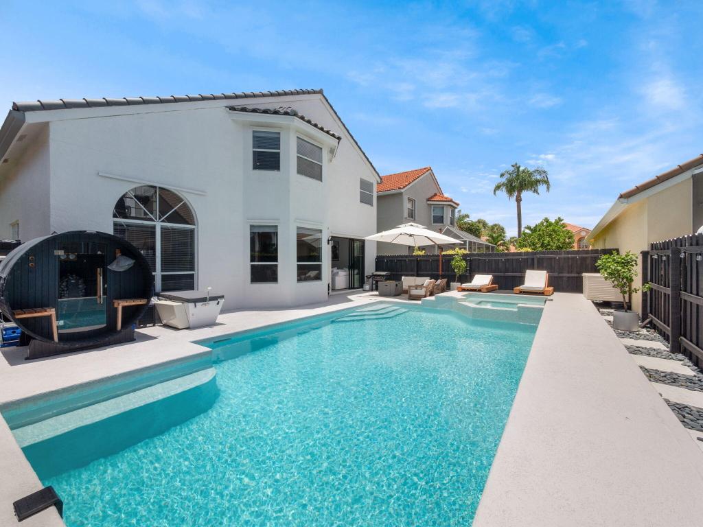 WINSTON TRAILS PAR 9A - Residential