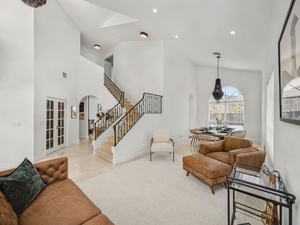 WINSTON TRAILS PAR 9A - Residential