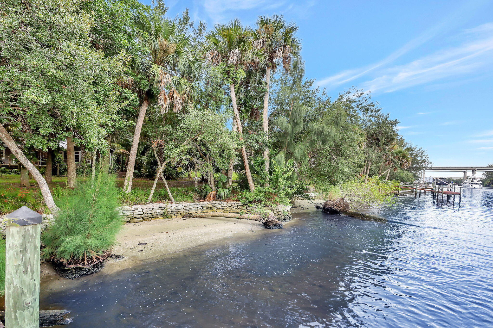 MARINERS LANDING - Residential Lease