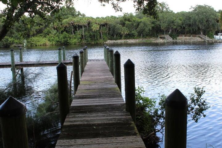 MARINERS LANDING - Residential Lease