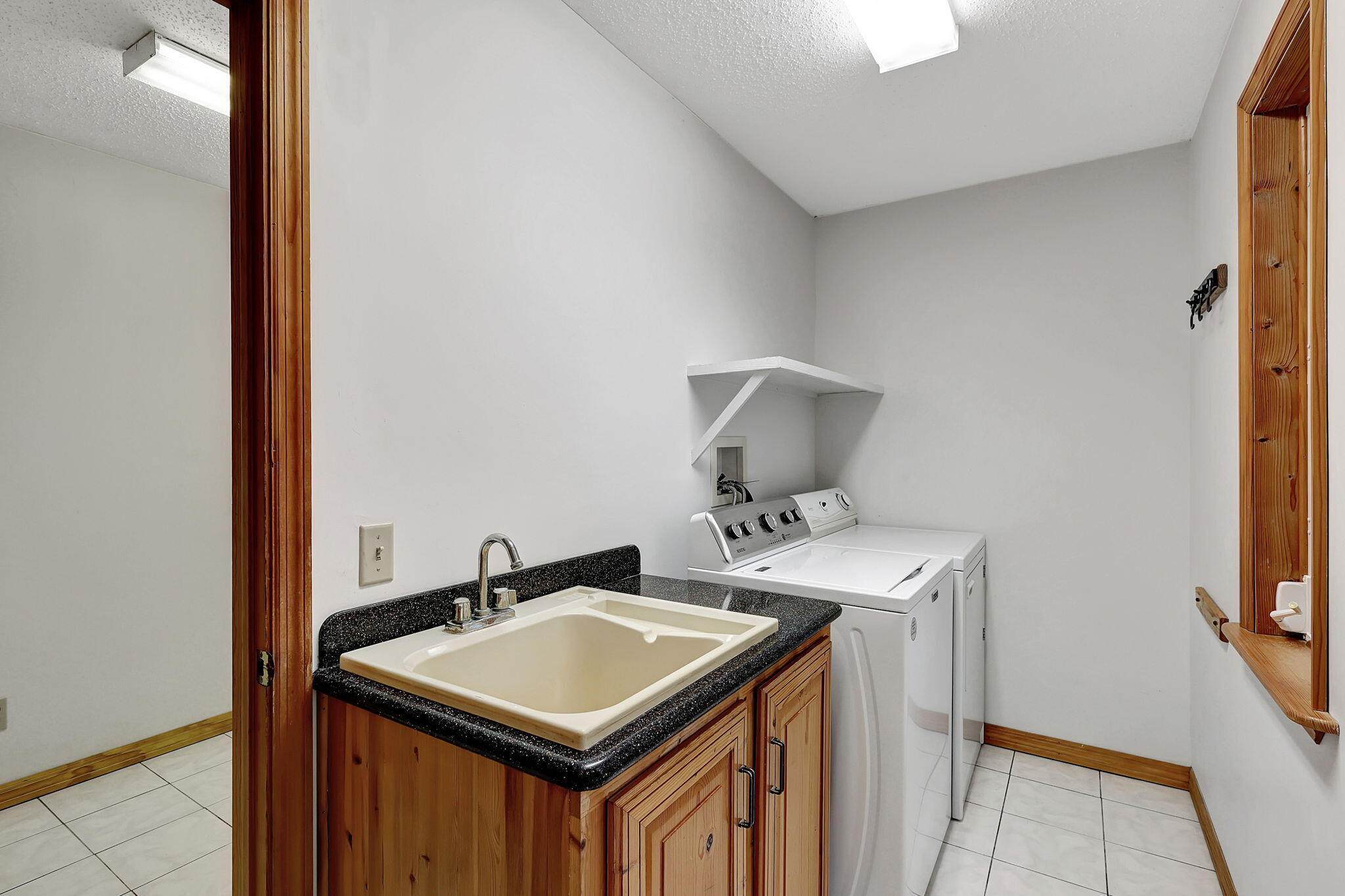 MARINERS LANDING - Residential Lease