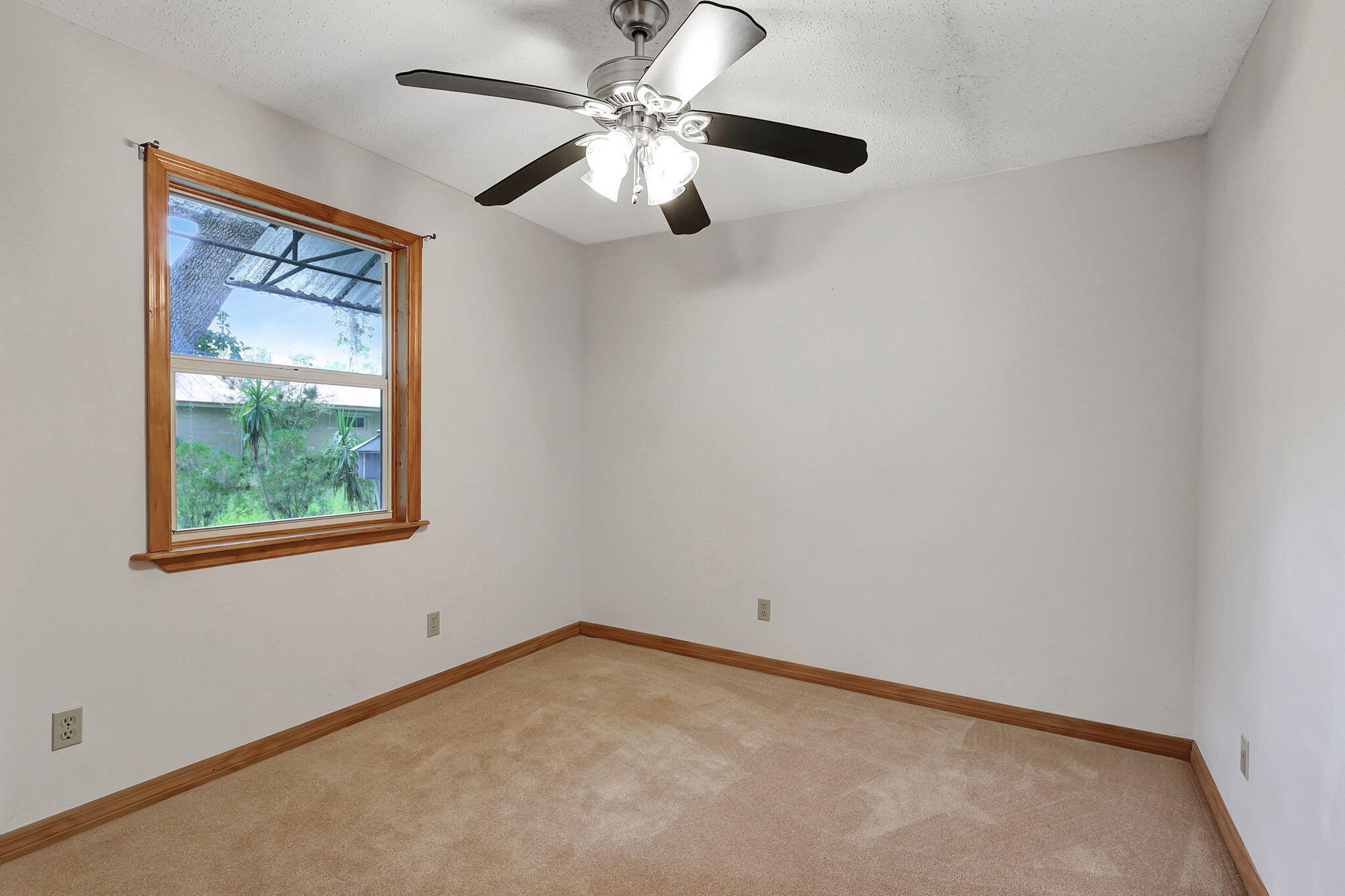 MARINERS LANDING - Residential Lease