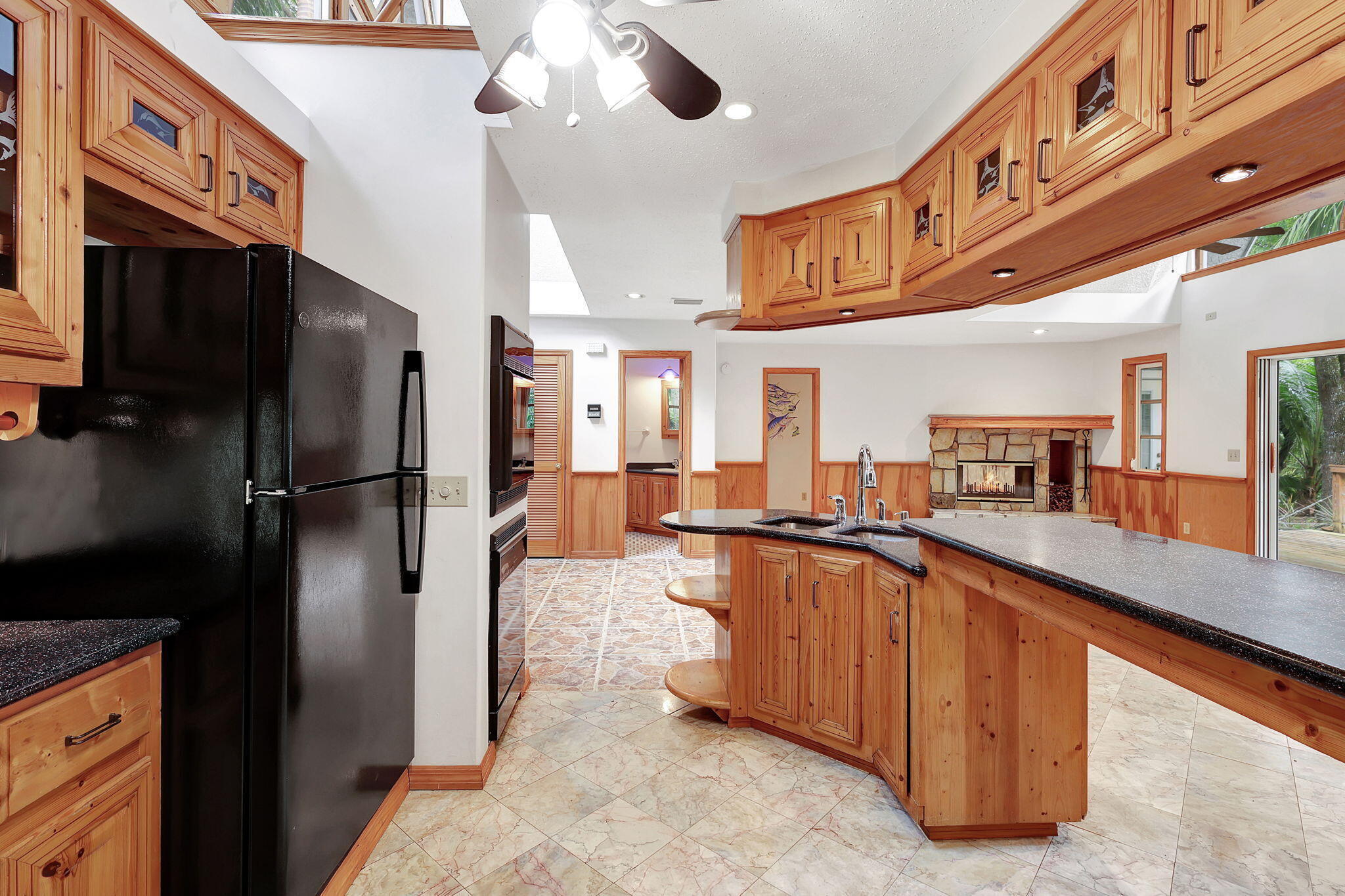 MARINERS LANDING - Residential Lease