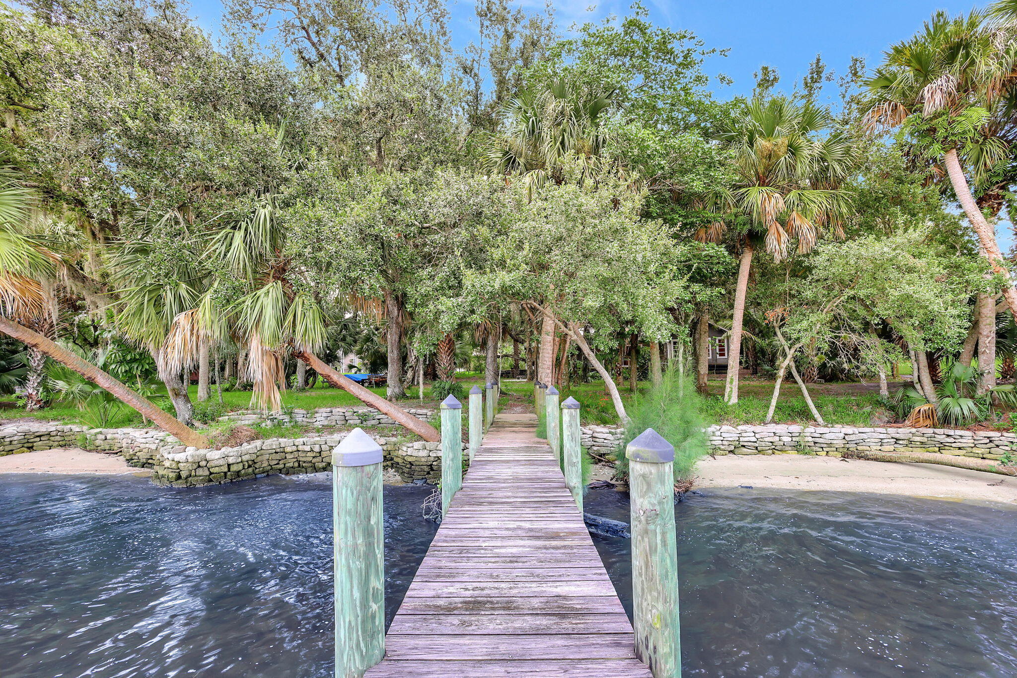 MARINERS LANDING - Residential Lease