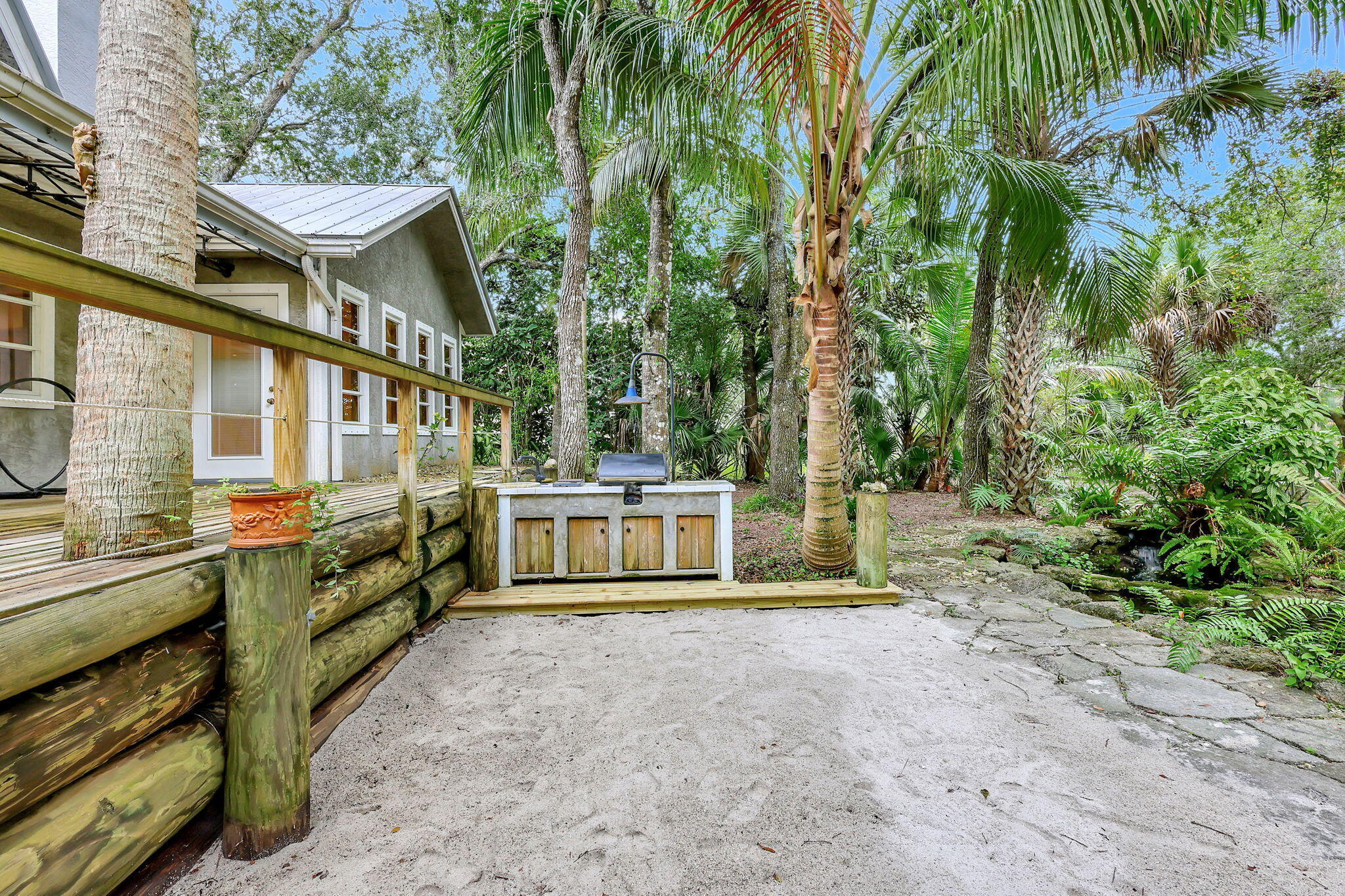 MARINERS LANDING - Residential Lease