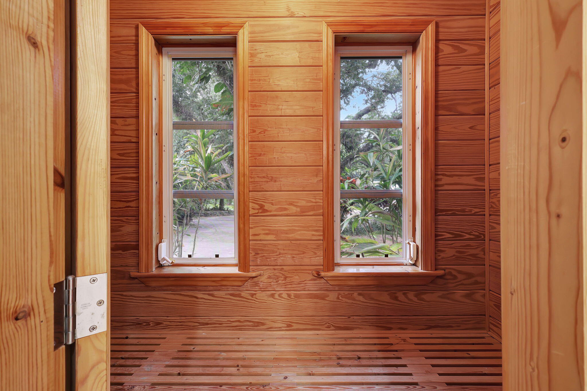 MARINERS LANDING - Residential Lease