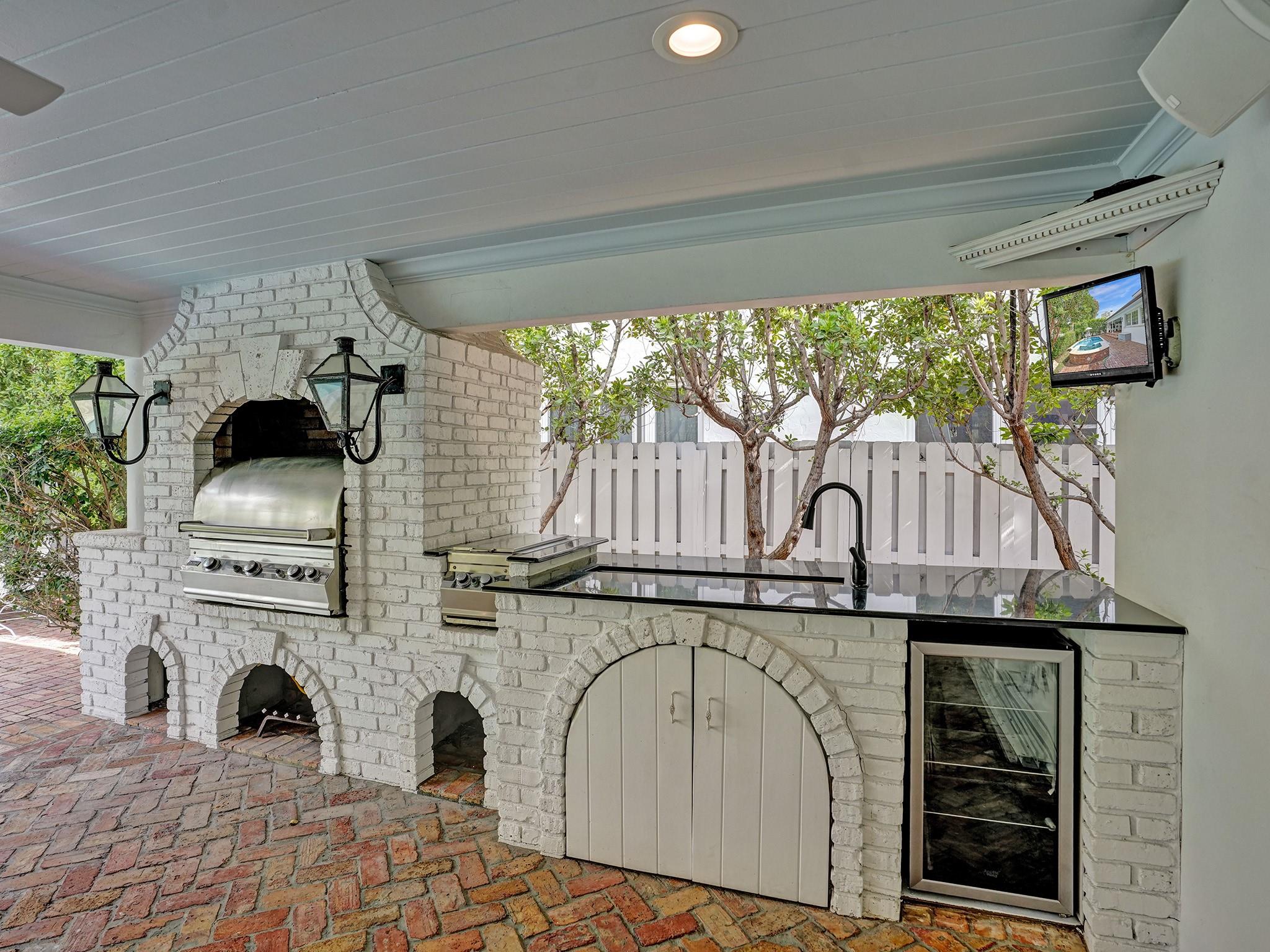 SUNRISE INTRACOASTAL - Residential