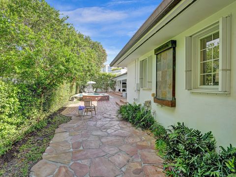 A home in Fort Lauderdale