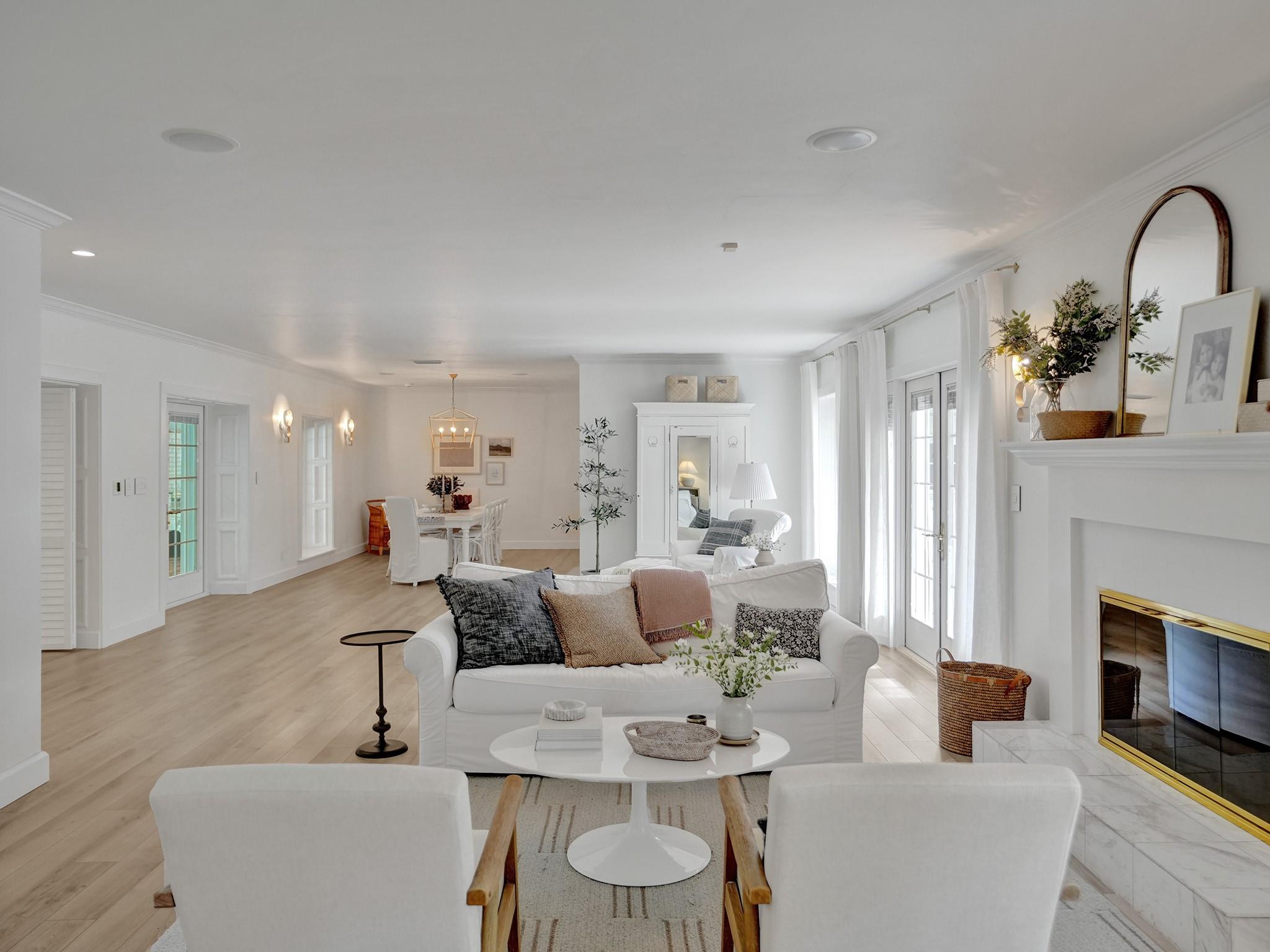 SUNRISE INTRACOASTAL - Residential