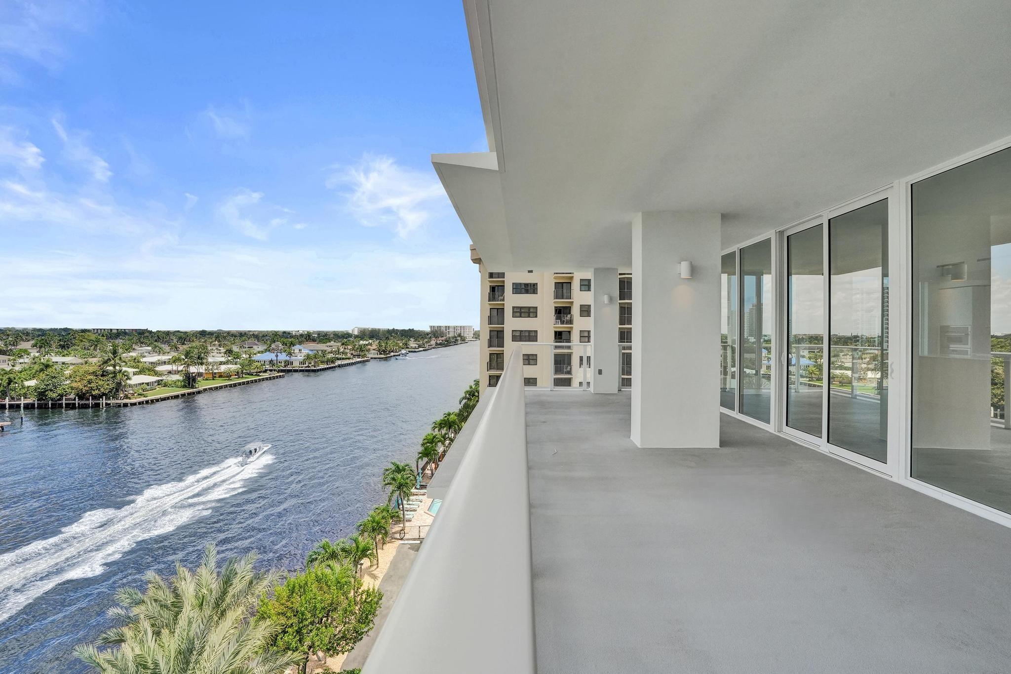 407 N Riverside Drive 605