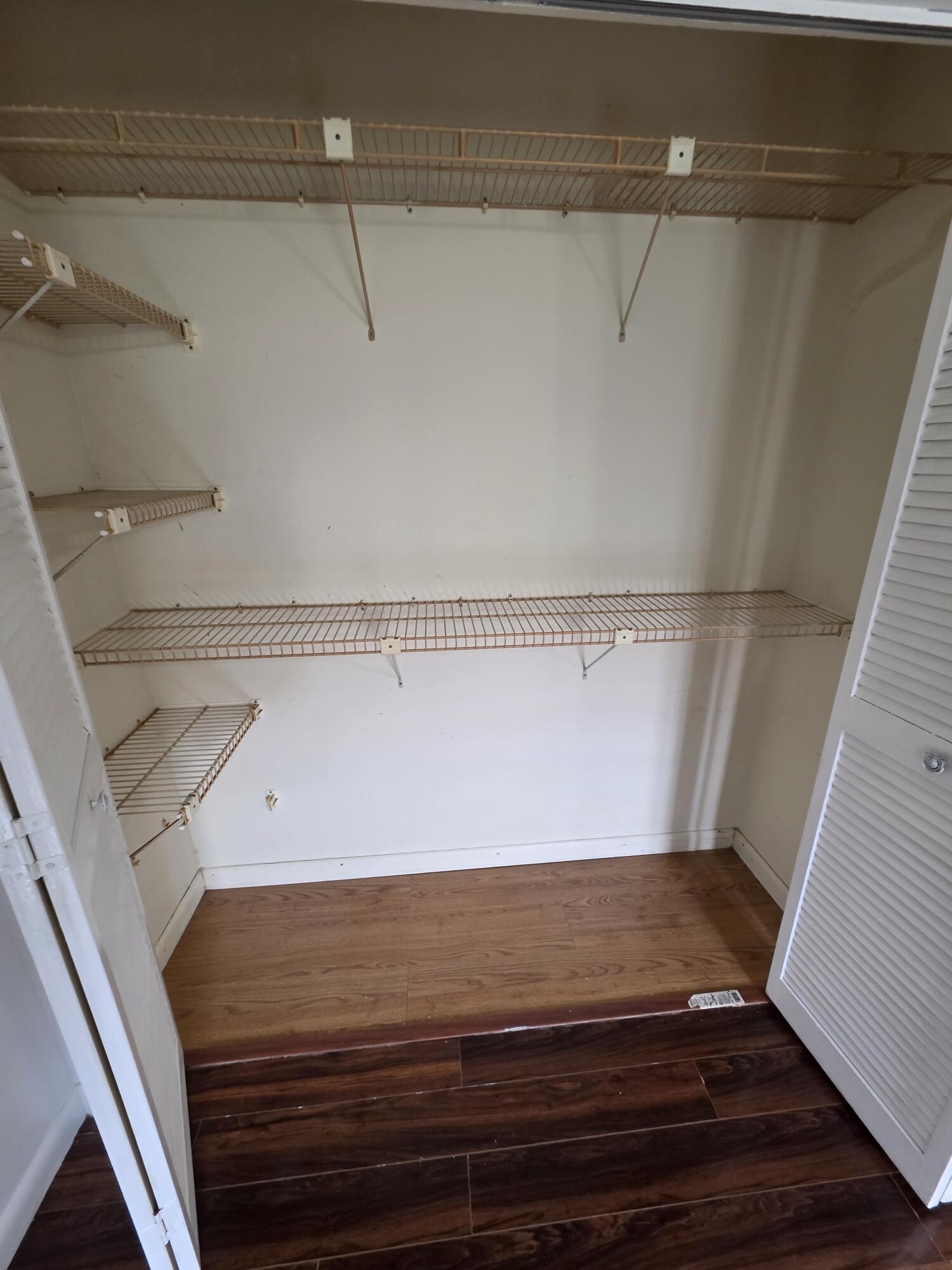 INVERRARY COUNTRY CLUB - Residential