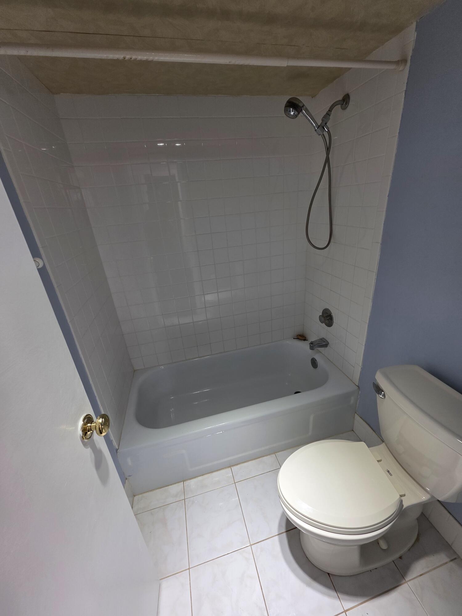 INVERRARY COUNTRY CLUB - Residential