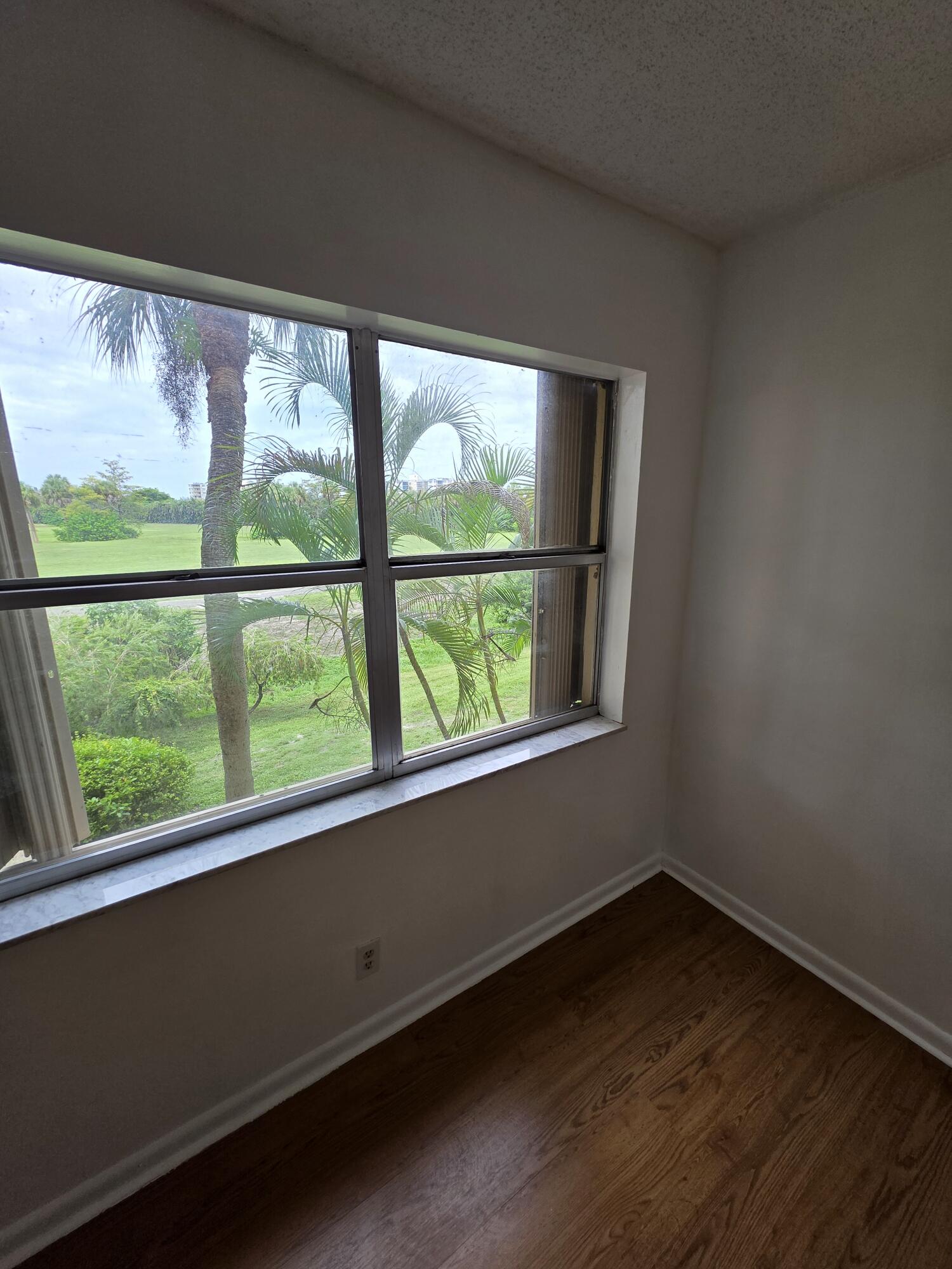 INVERRARY COUNTRY CLUB - Residential