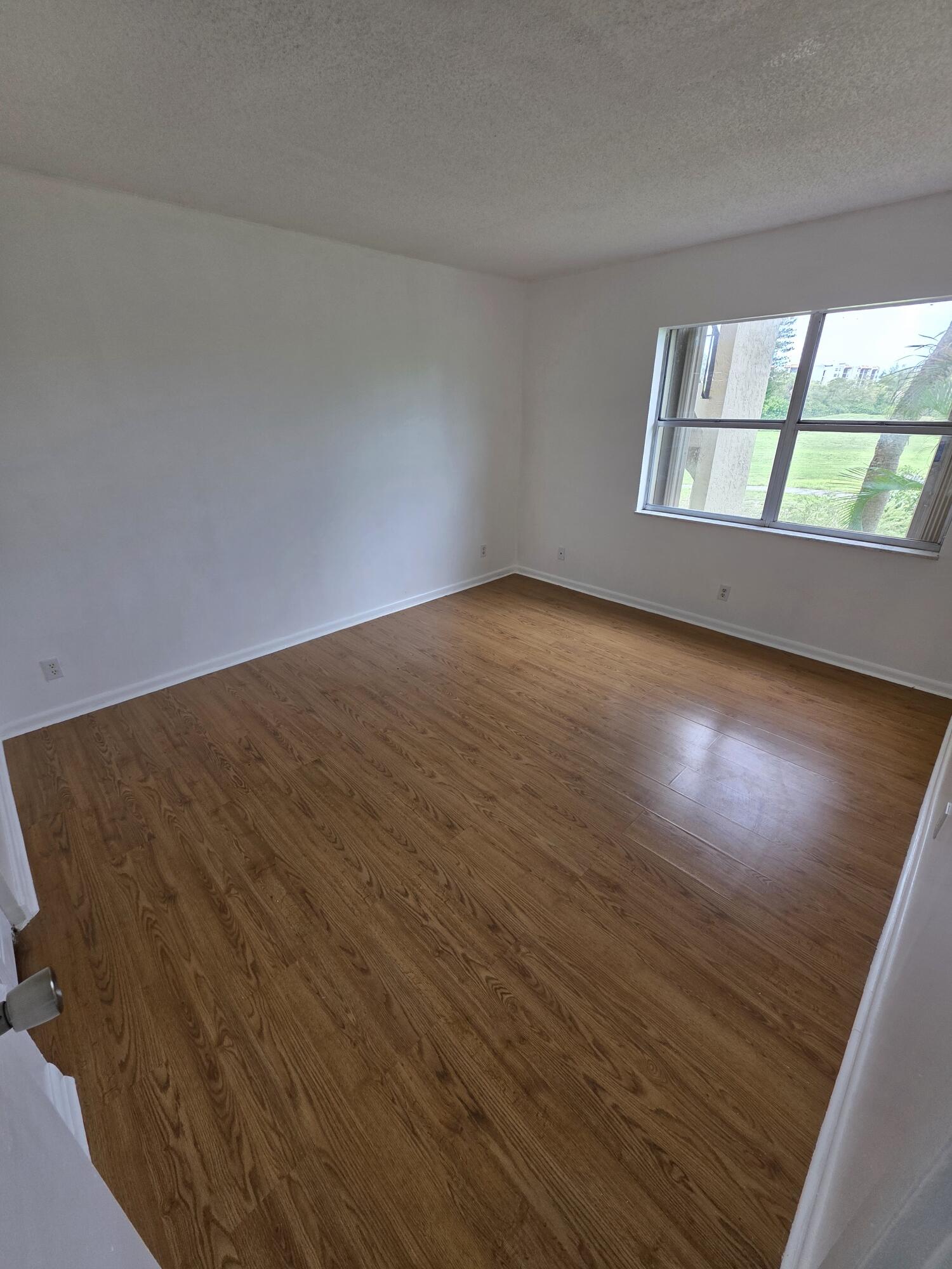 INVERRARY COUNTRY CLUB - Residential