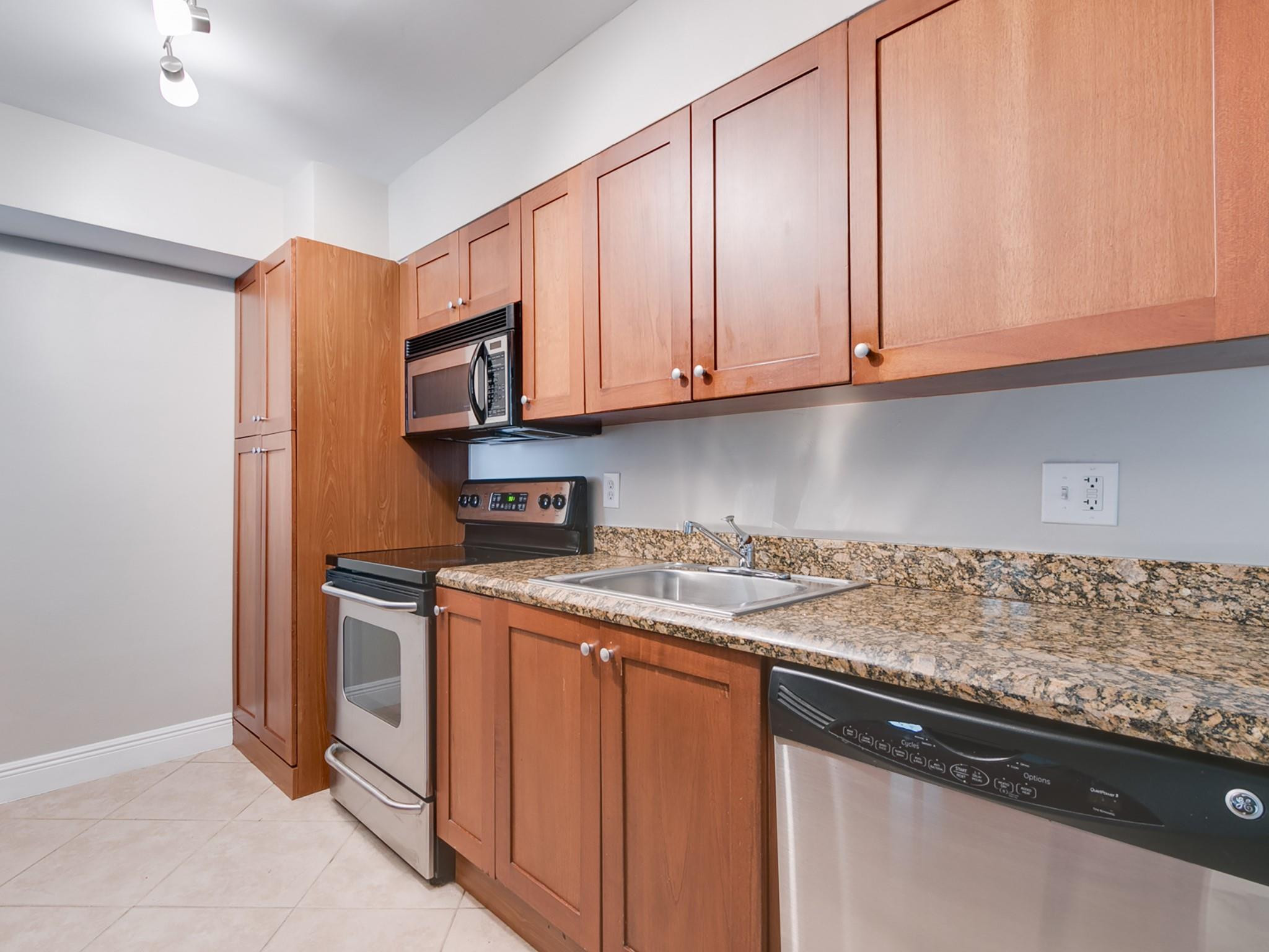 CORAL RIDGE PLACE CONDO - Residential Lease