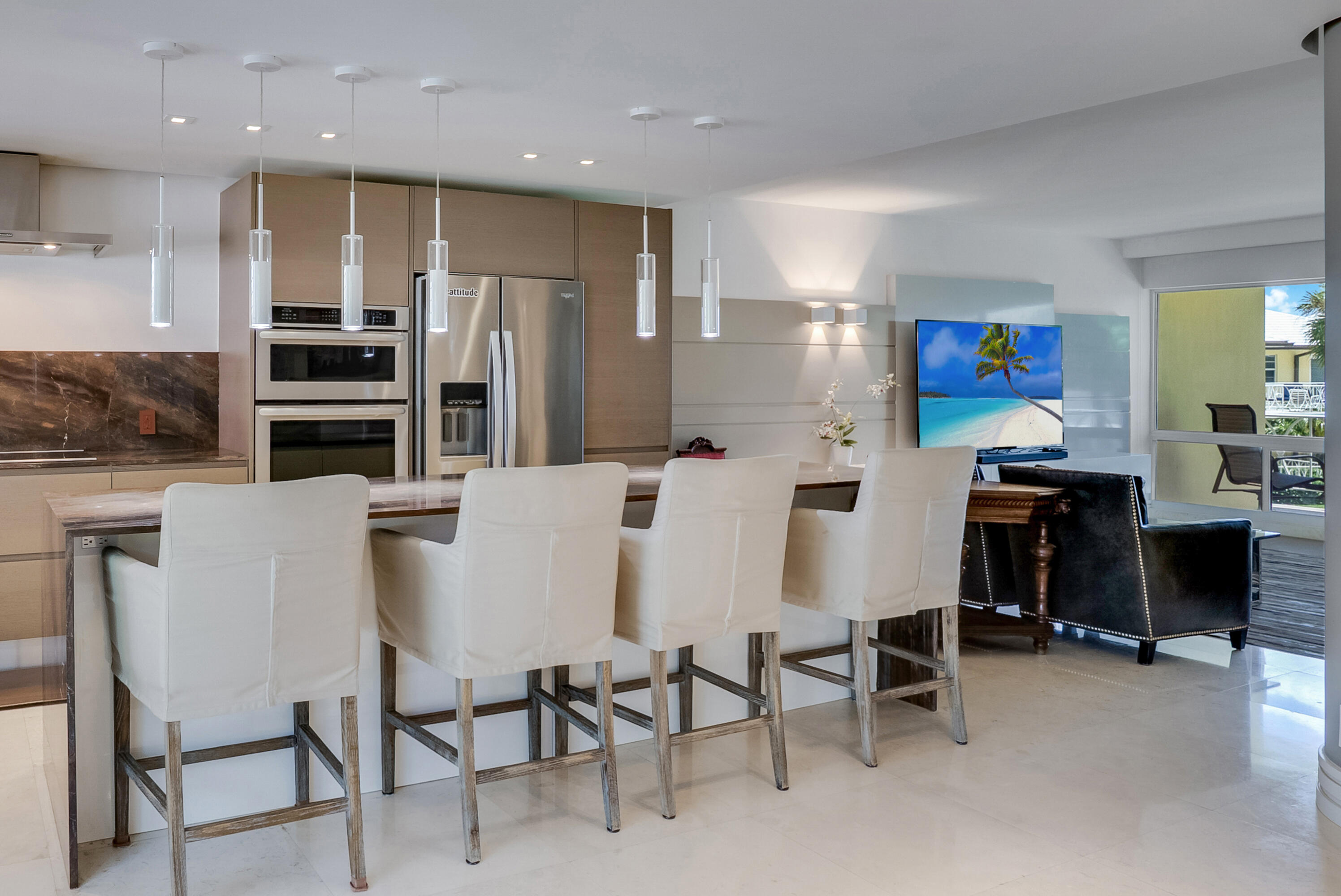 ORLEANS CHATEAU & VILLAS CO-OP - Residential