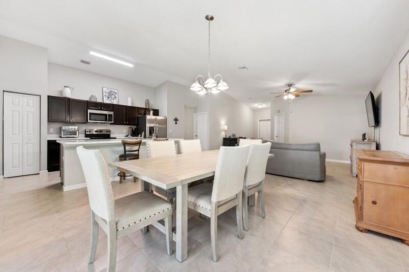 PORT ST LUCIE SECTION 4 - Residential