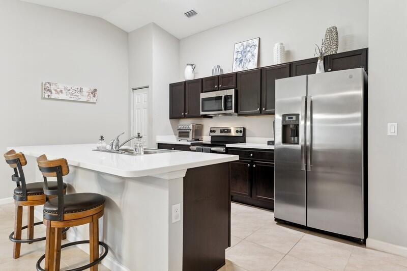 PORT ST LUCIE SECTION 4 - Residential