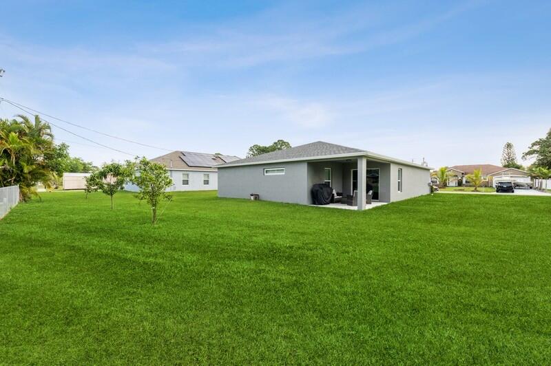 PORT ST LUCIE SECTION 4 - Residential