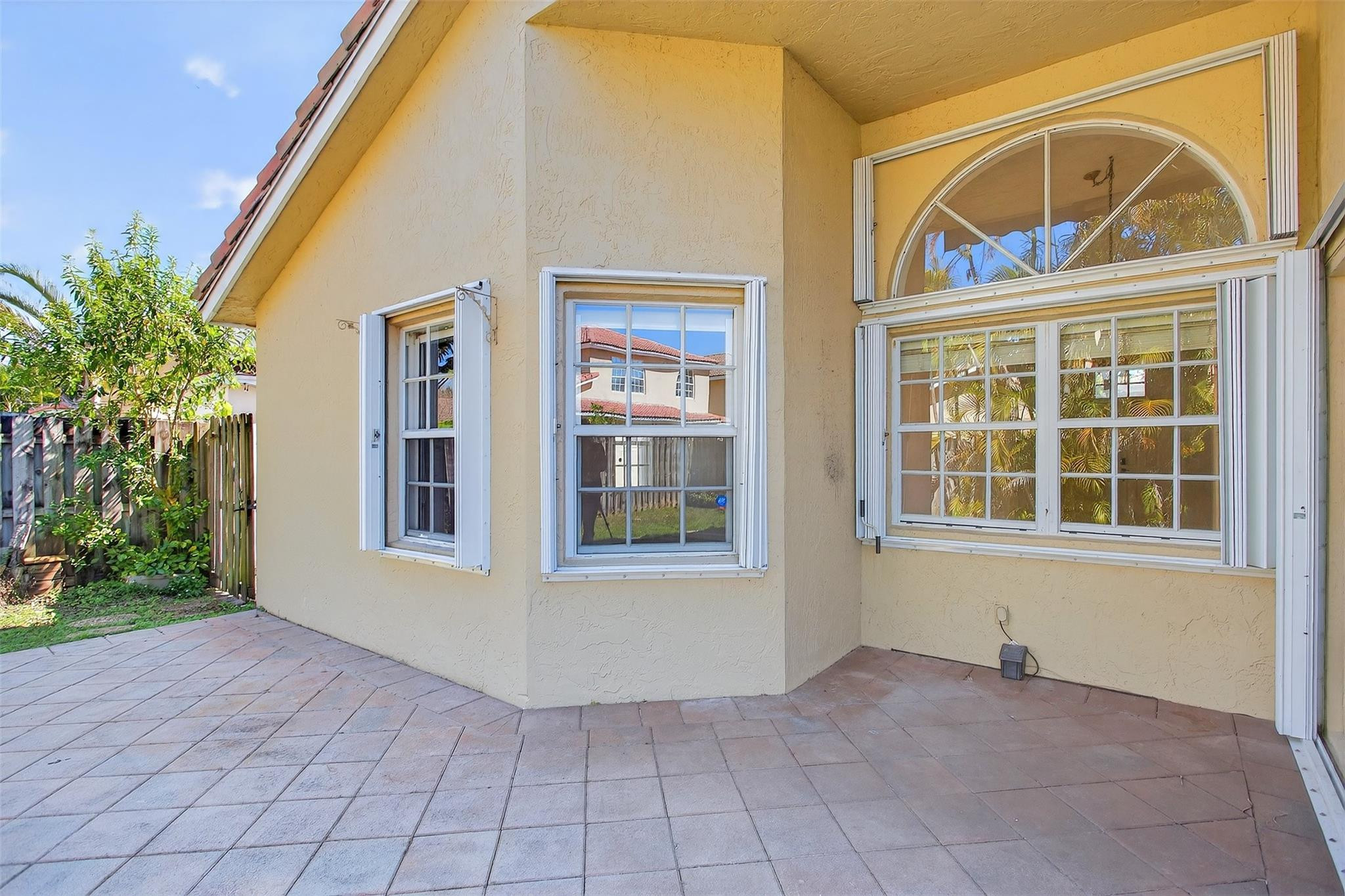 Sawgrass Preserve 157-4 B - Residential