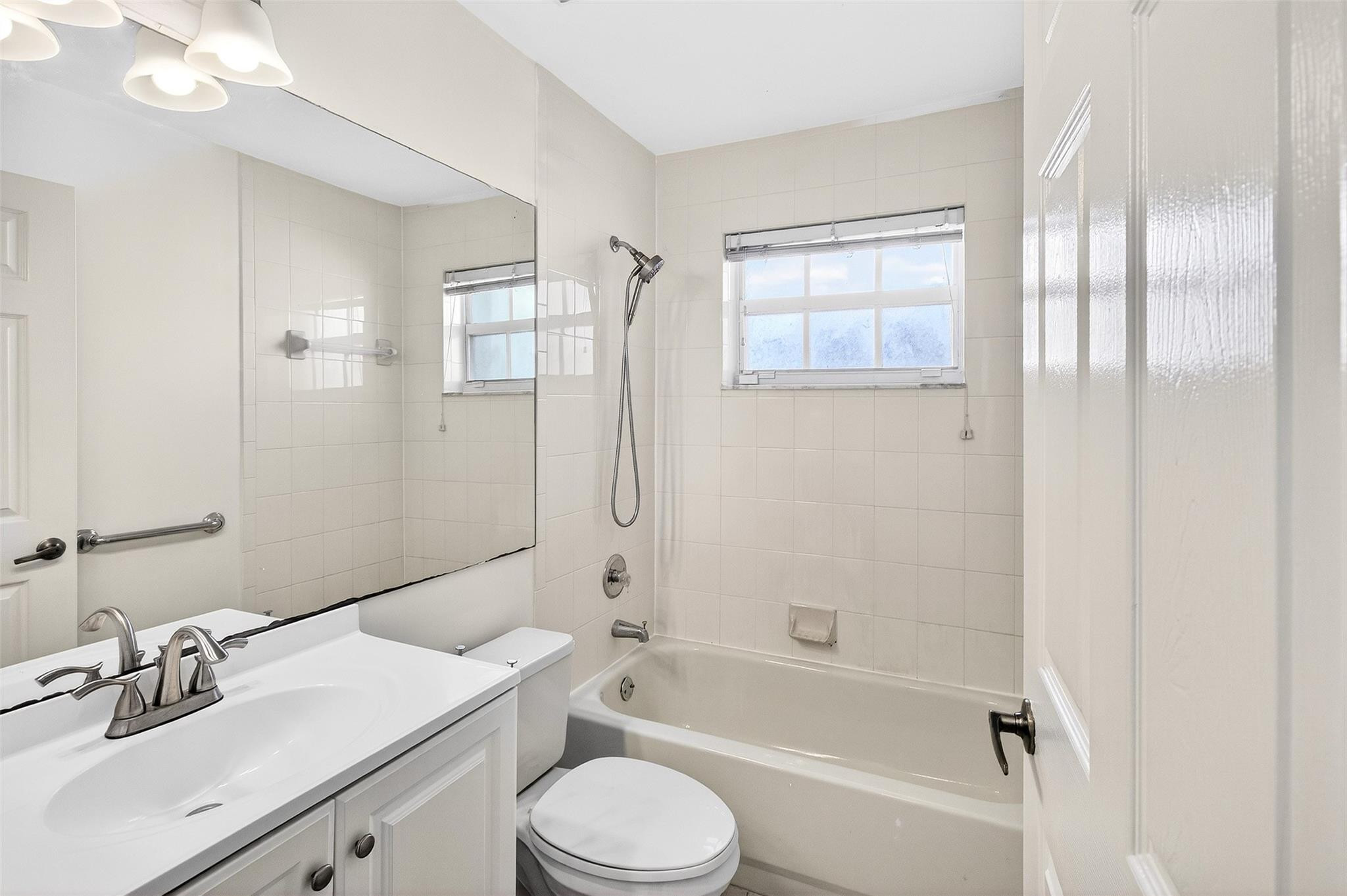 Sawgrass Preserve 157-4 B - Residential