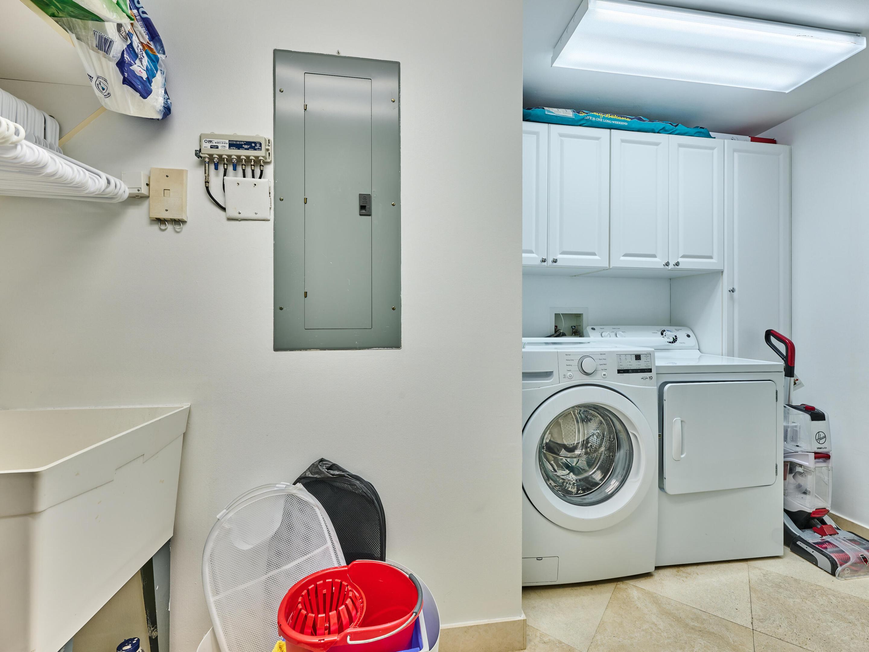 TOSCANA WEST CONDO - Residential Lease