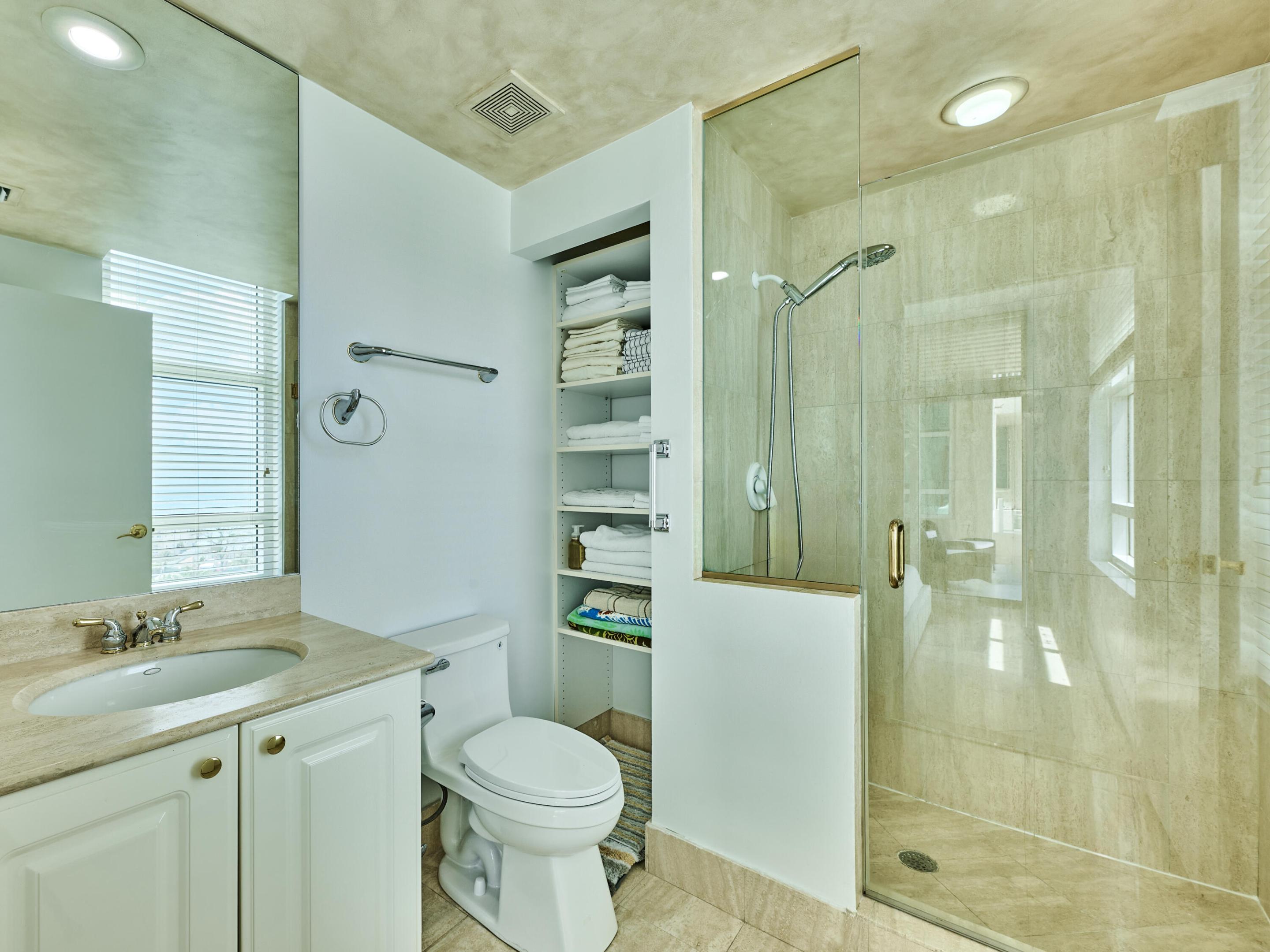 TOSCANA WEST CONDO - Residential Lease