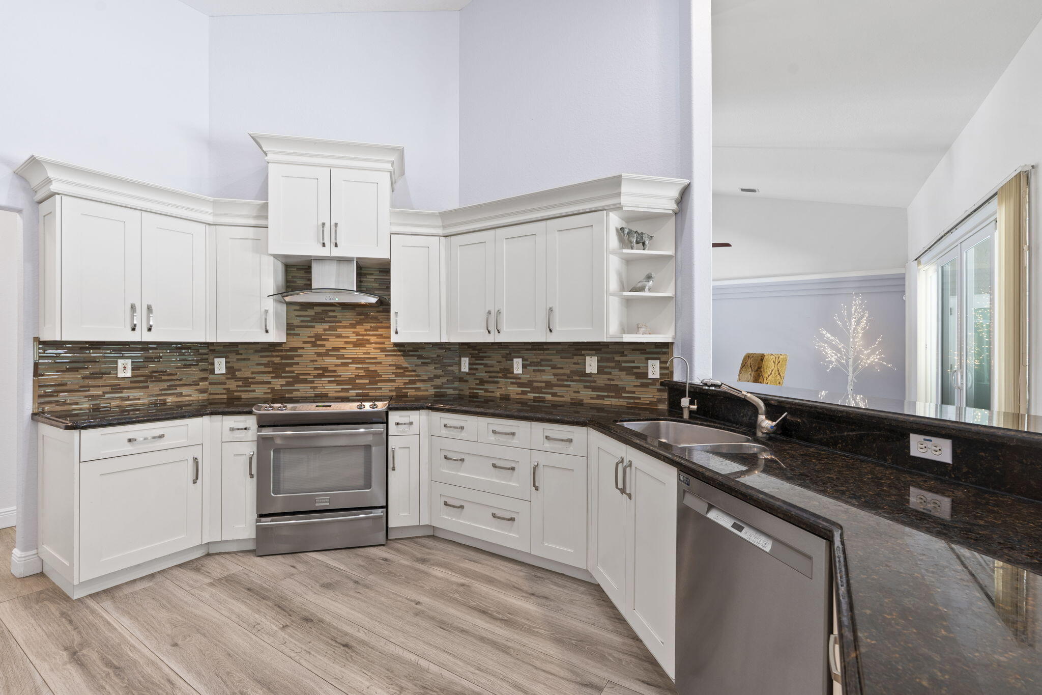FOX TRAIL - Residential