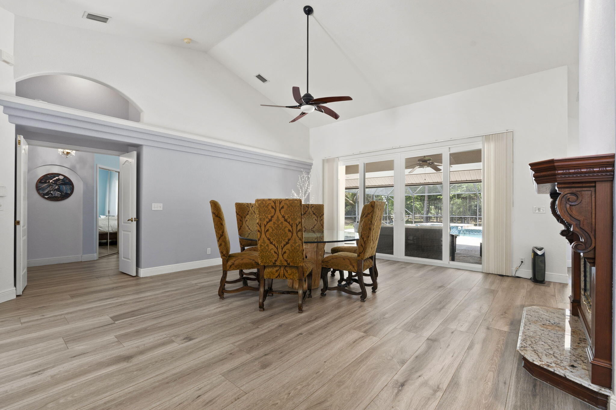 FOX TRAIL - Residential