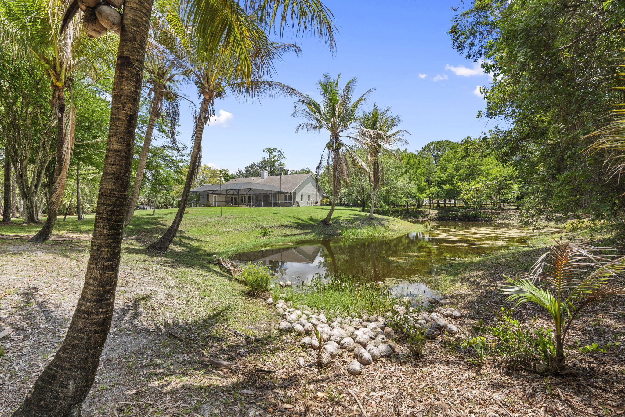 FOX TRAIL - Residential