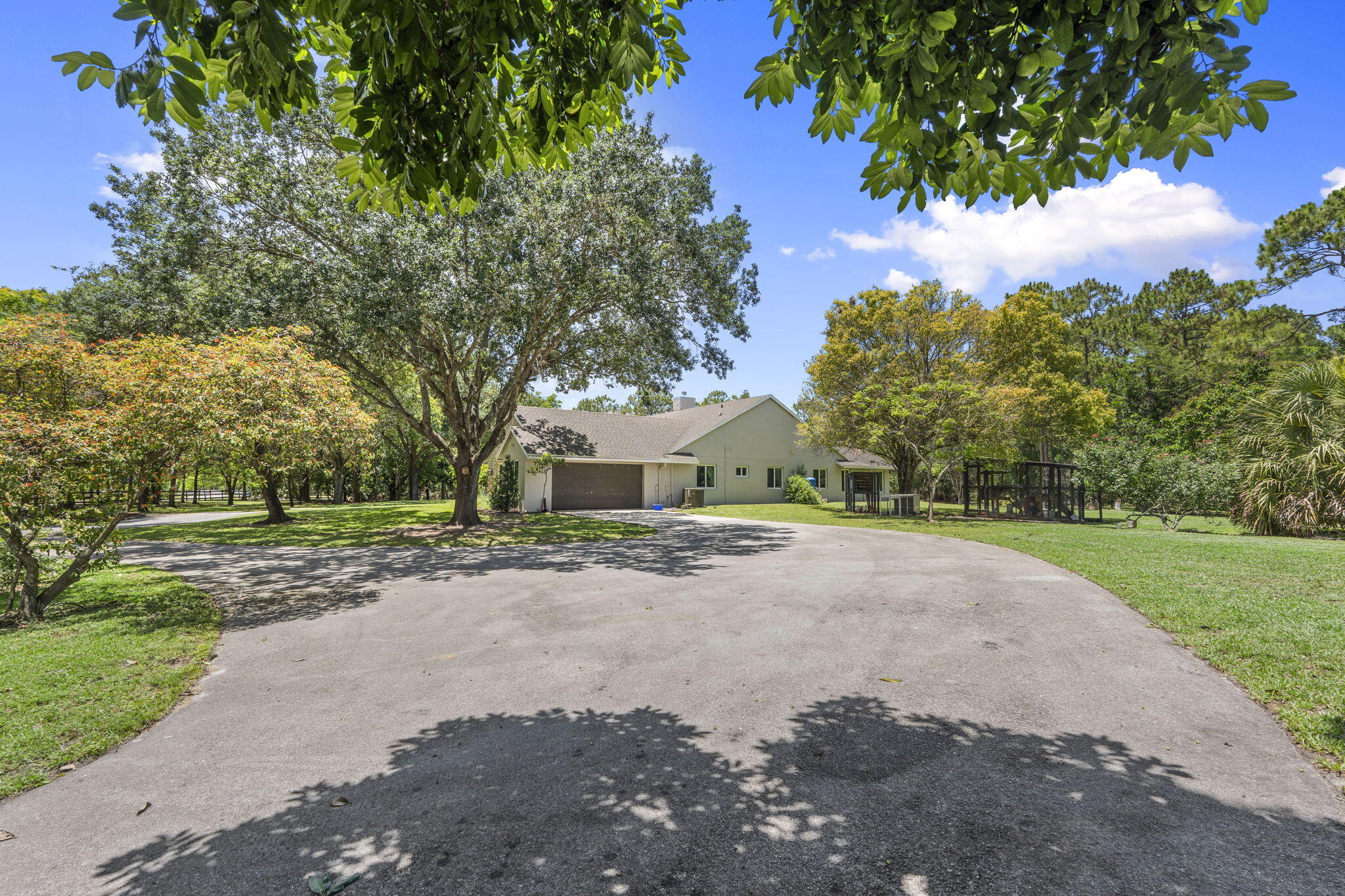 FOX TRAIL - Residential