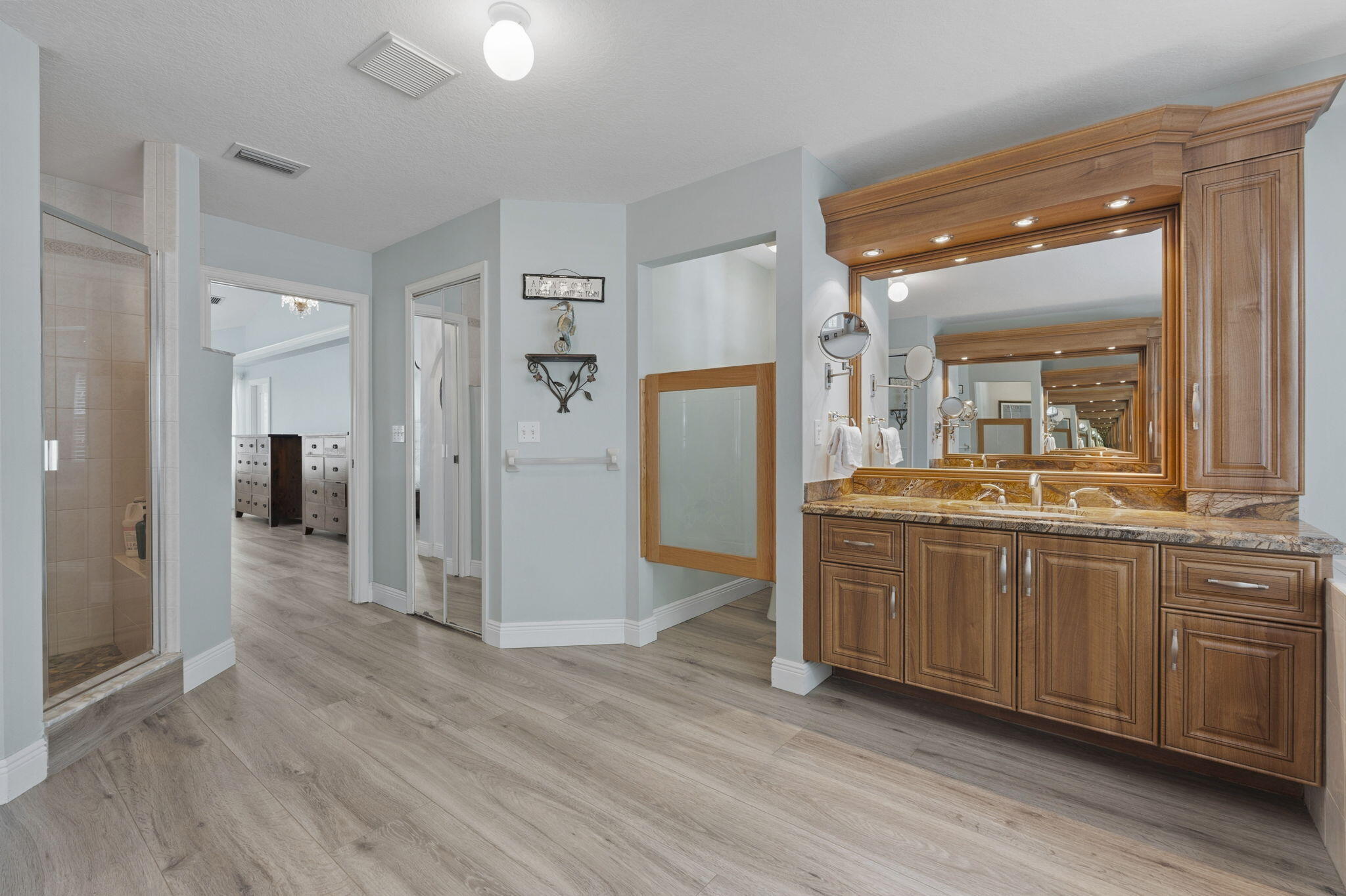 FOX TRAIL - Residential
