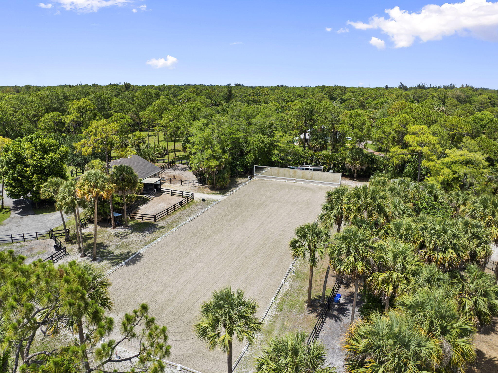 FOX TRAIL - Residential