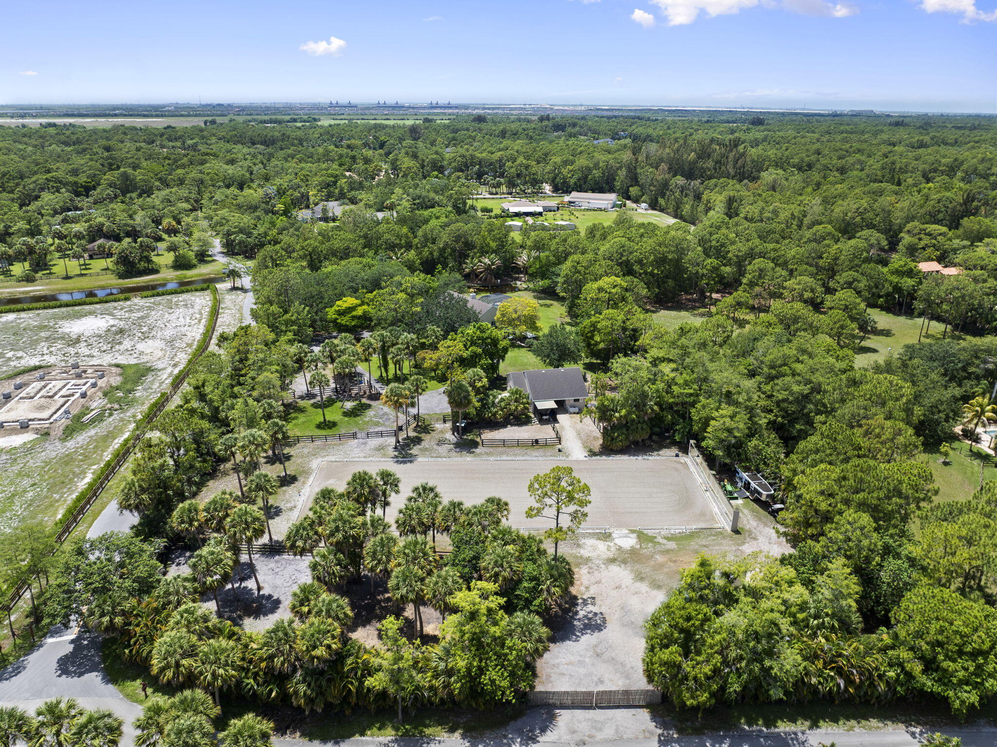 FOX TRAIL - Residential